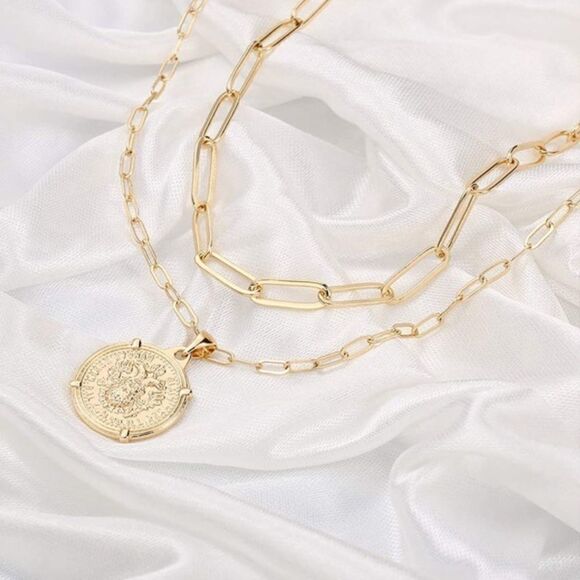 NEW Set- gold choker and medallion chain necklace - Picture 3 of 5